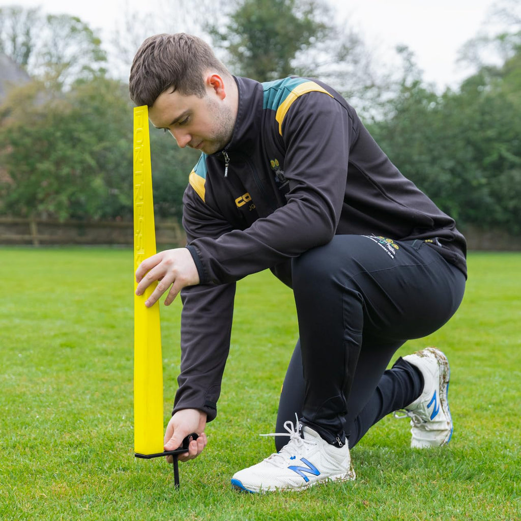 FORTRESS Flexi Cricket Stumps [Multi Pack with Base] | Cricket Training Equipment | Suitable for Bowling & Fielding Drills