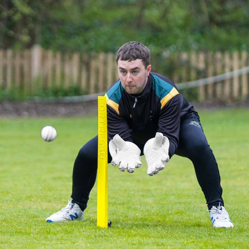 FORTRESS Flexi Cricket Stumps (Full Set) | Base and Ground Spikes Included | Suitable for Bowling & Fielding Drills