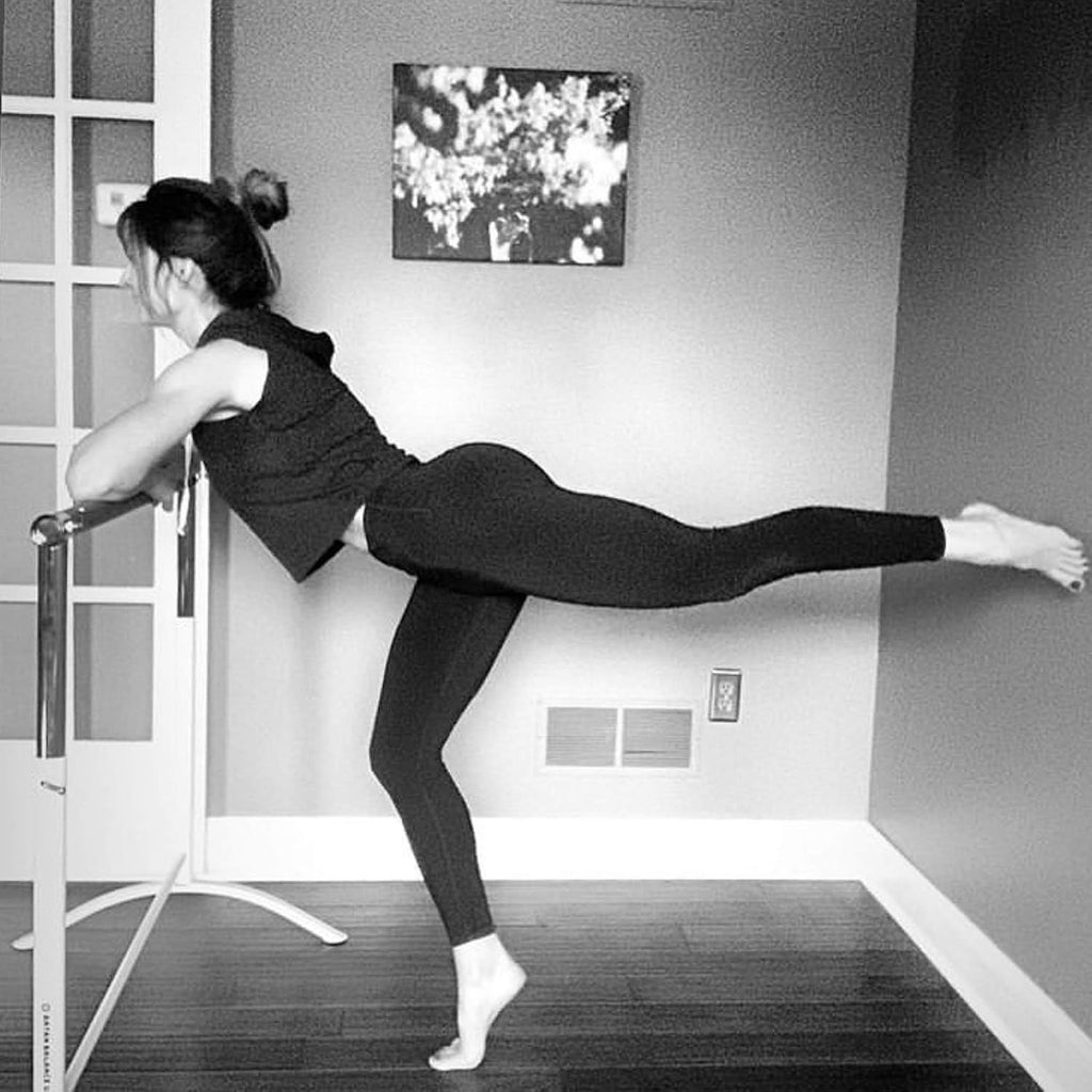Ballet Barre Portable for Home or Studio, Freestanding Adjustable Bar for Stretch, Balance, Pilates, Dance or Active Workouts, Single or Double Bar, Kids and Adults