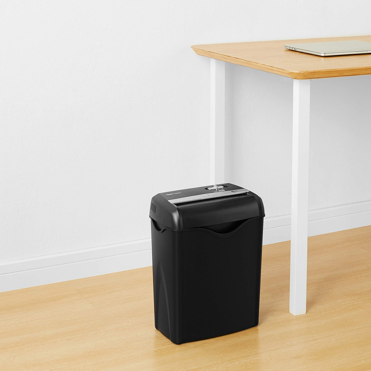 Amazon Basics 18 Sheet Cross Cut Paper, CD, and Credit Card Shredder with 6 Gallon Bin, 30 Minutes Continuous Run Time, Black