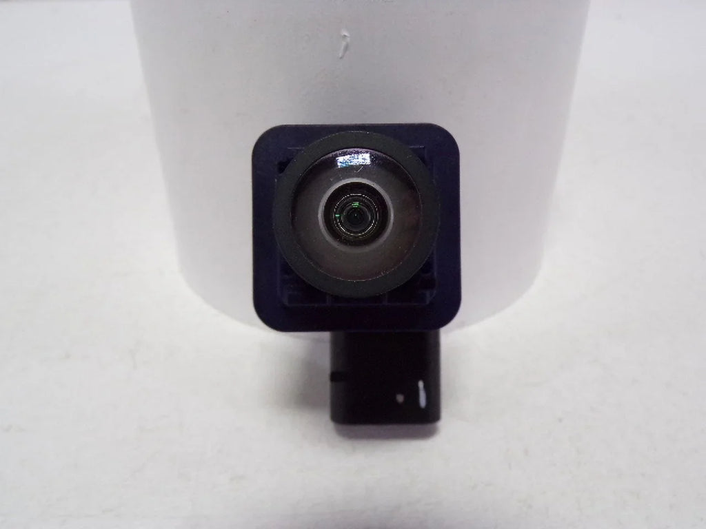 Pre-Owned 19-22 Ford Edge Rear View Backup Camera OEM LKQ (Good)